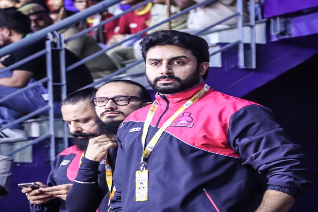abhishek bachchan age